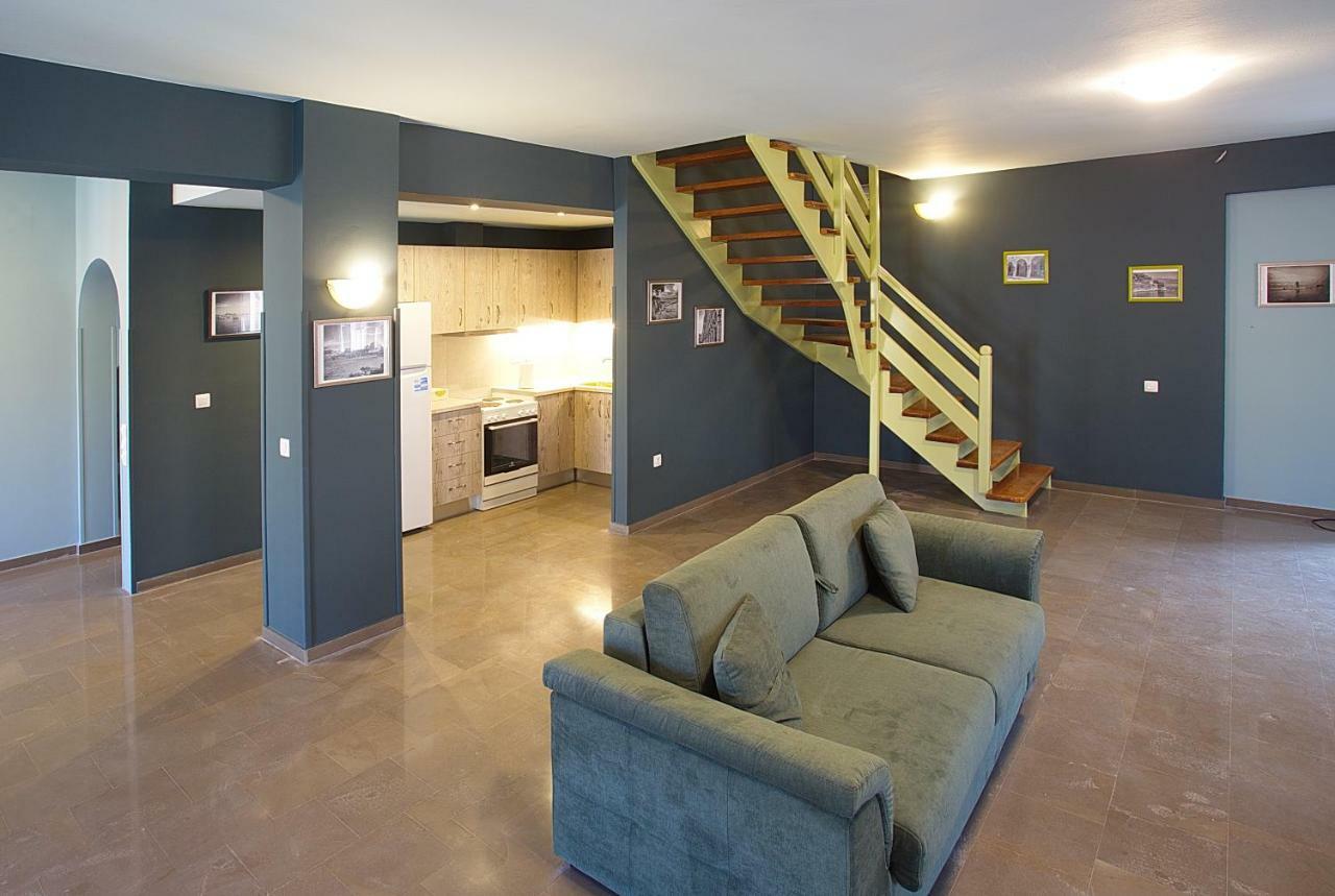 Darmani Spyros Apartments Mantouki 外观 照片